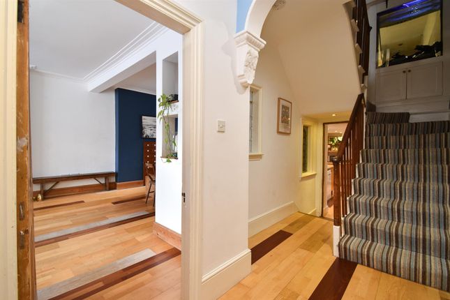 10A, East Ascent, St. Leonards-On-Sea photo 4