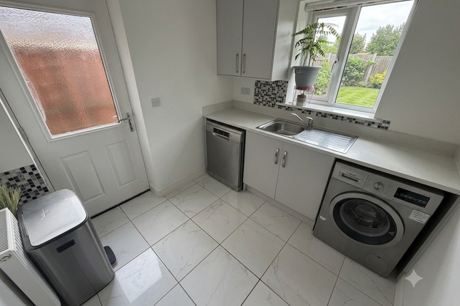 8, Milton Keynes photo 5