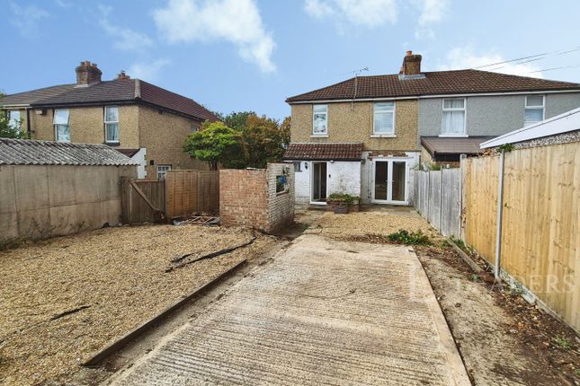 118, Gosport Road, Hampshire photo 3