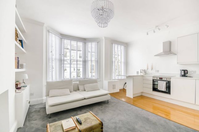 Thumbnail Flat for sale in Epirus Road, Fulham, London