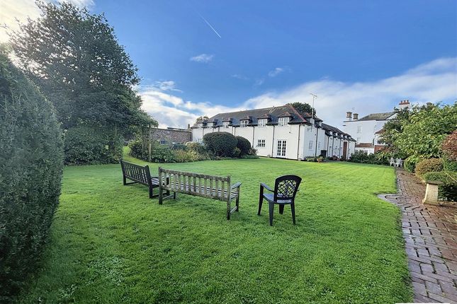 Flat 15, Grove House, Topsham photo 2