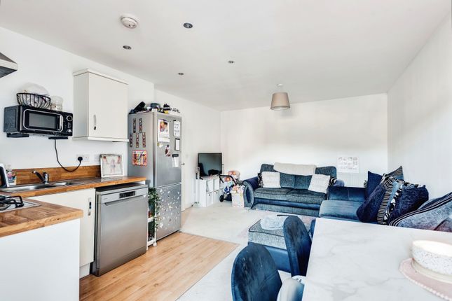 29, Staldon Court, Wiltshire photo 4
