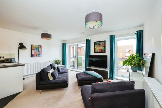 Flat for sale in Prince George Street, Portsmouth