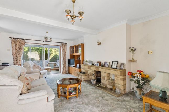 4 bed detached house for sale in Stotfold SG5 – £475,000