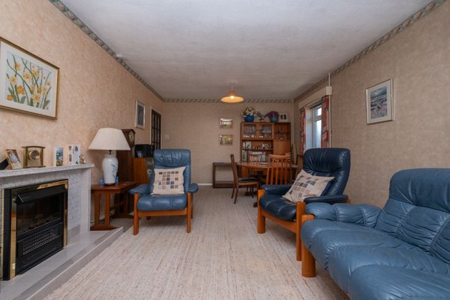 17, Manor Drive, Birchington photo 2