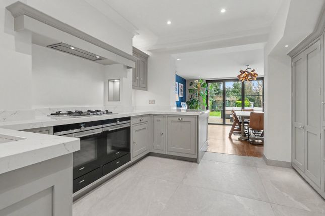 25, Daines Way, Thorpe Bay photo 4
