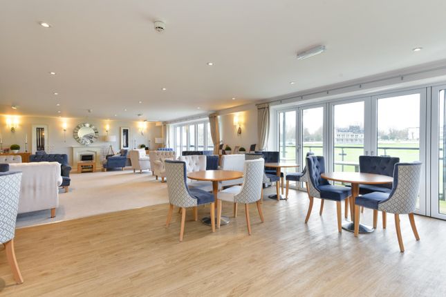 Flat for sale in Keepers Close, Canterbury