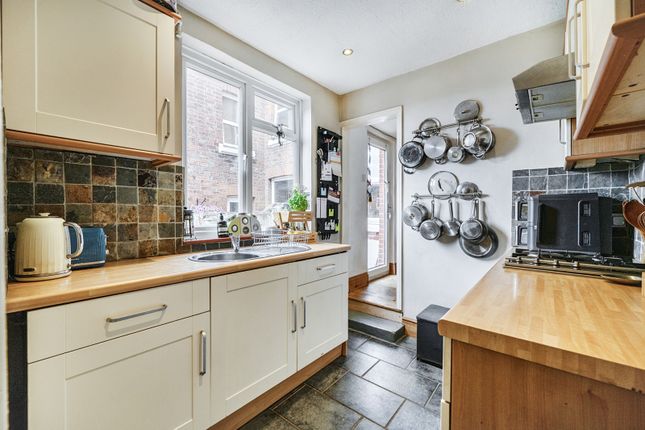10, Edgehill Street, Berkshire photo 2