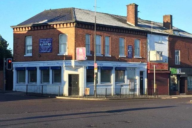 Commercial property to let in Bolton Road, Pendlebury, Swinton, Manchester
