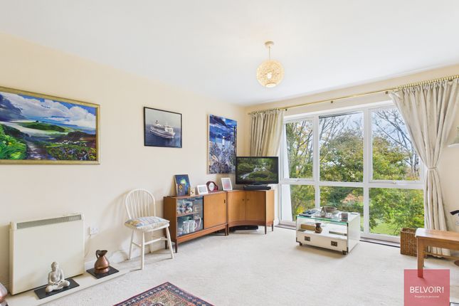 80, 80, Willow Court, Swansea photo 4
