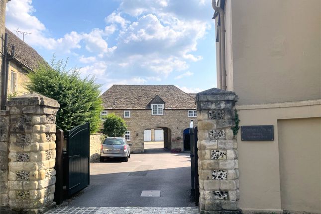 8b,, Coxwell Court, Gloucestershire photo 4