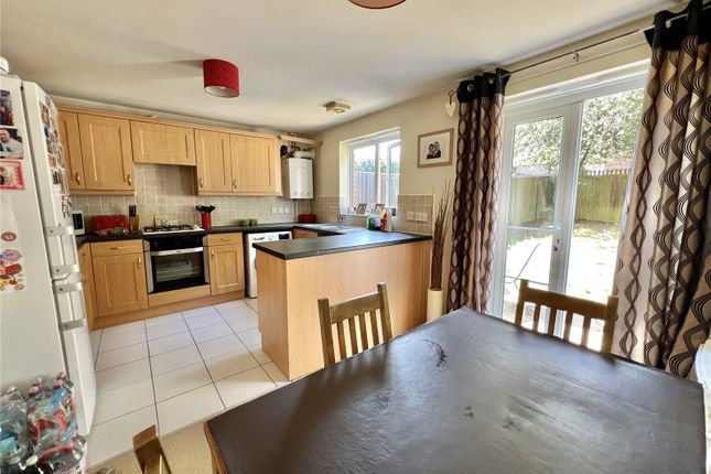 54, Cobham Road, Dorset photo 2