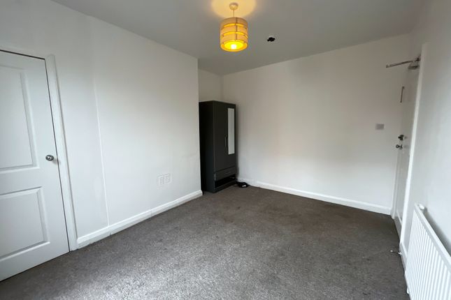 Semi-detached house to rent in London Road, Victoria Park, Leicester