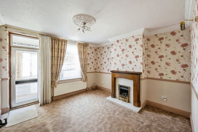 29, Dearne Road, ROTHERHAM photo 3
