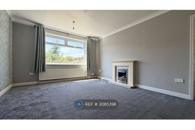 Castleway, Swinton, Manchester photo 2