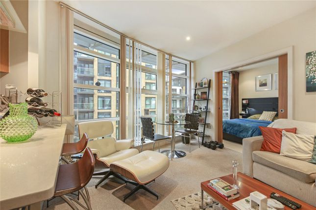 Thumbnail Flat for sale in Commodore House, London