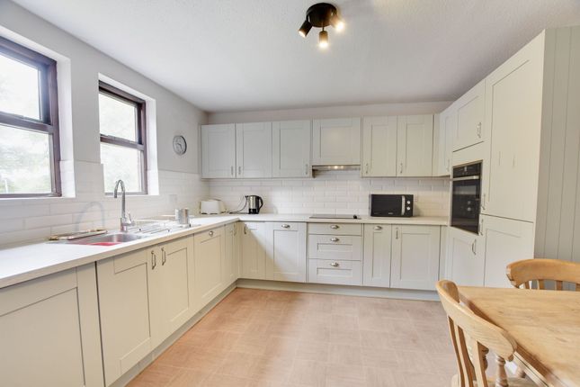 Flat 4, 2 St. Marys Road, Leicester photo 3