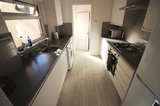 4-bed terraced on 51, May Street, Cardiff, £2,060/mo