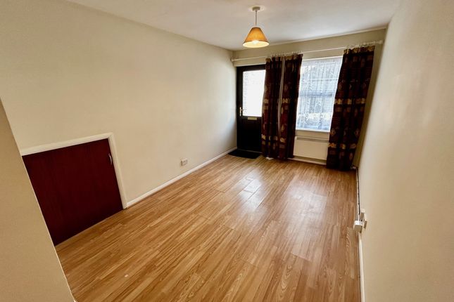 Flat to rent in Town Wall Mews, Great Yarmouth