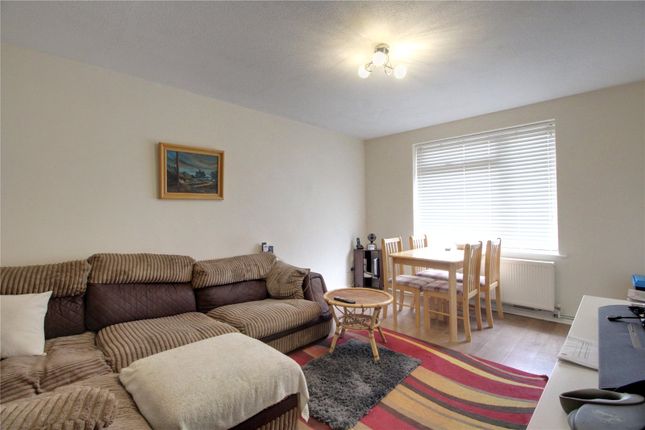 85, Wickham Place, Fleet photo 4