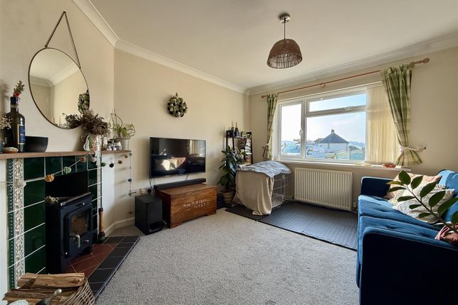 27, Peaseditch, Brixham photo 2