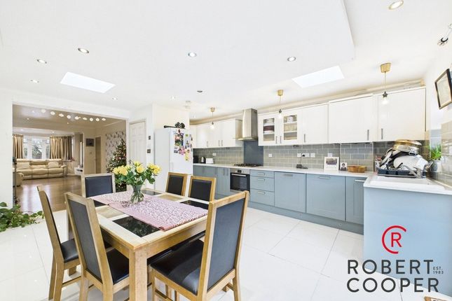 89, Torbay Road, Harrow photo 2