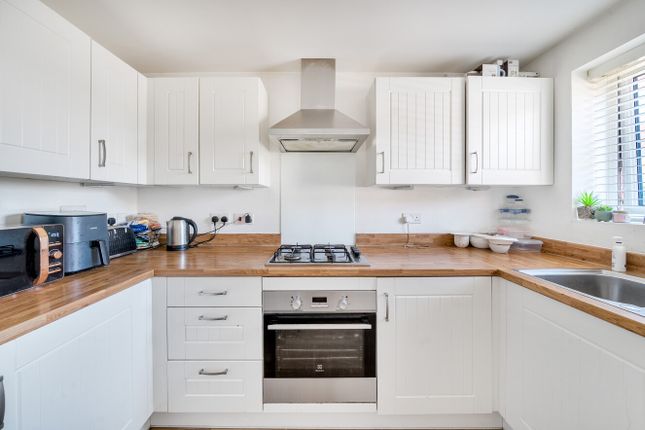 40, Quicksilver Street, West Sussex photo 2