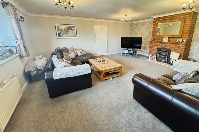 25, Jill Avenue, Birmingham photo 3
