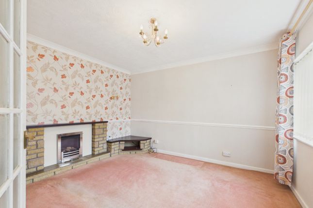 12 Langdale Avenue, Beverley, East Riding of Yorkshire photo 2