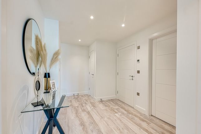 Flat for sale in Lower Road, Hockley