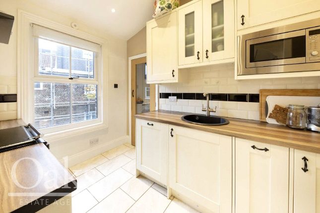78, Danbrook Road, London photo 4
