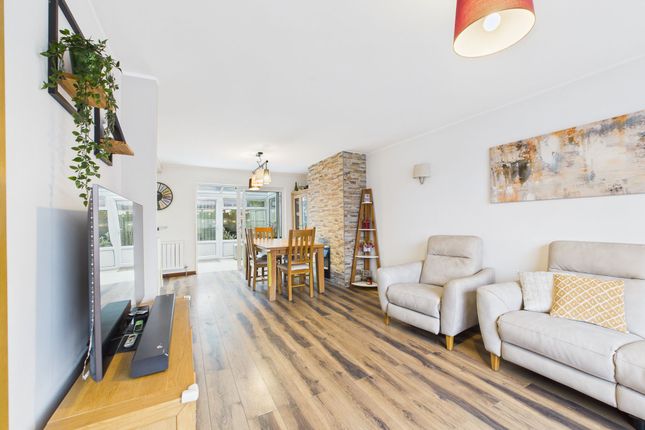 18 Albert Avenue, Nottingham photo 2