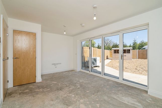 Plot 3, 6, Jubilee Way, Halesworth photo 4