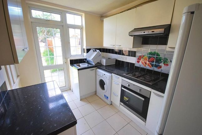 24 ABBEY AVENUE, WEMBLEY photo 3