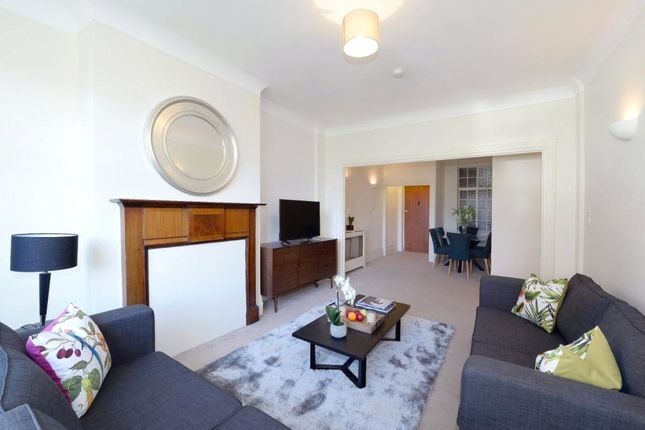 16, Strathmore Court, St John's Wood photo 2