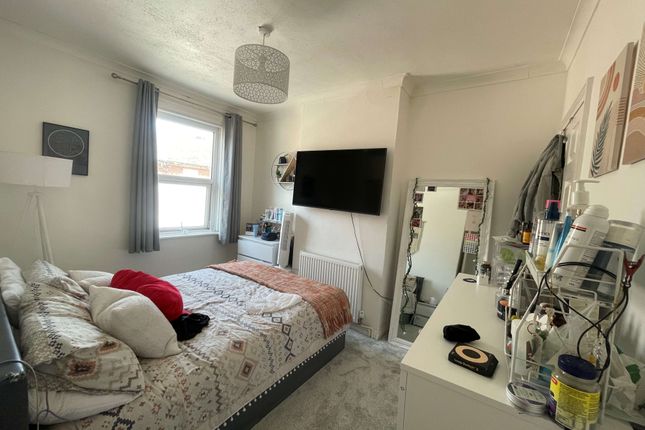 10, Melbourne Road, Eastbourne photo 4