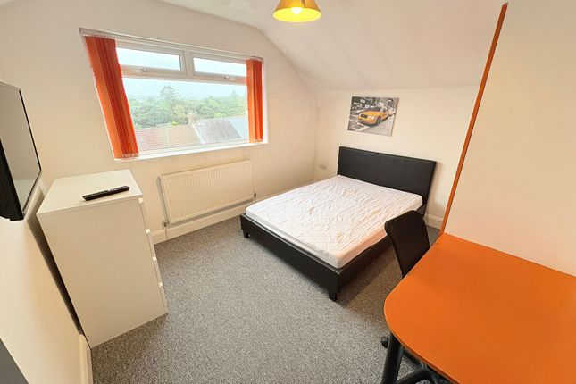 4 Penbryn Terrace, Swansea photo 3