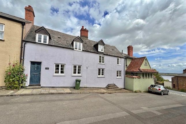 4-bed house on Townling Cottage, Newnham, £440,000