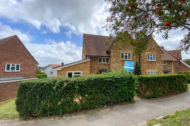 Thumbnail Semi-detached house to rent in Fox Lane, Winchester