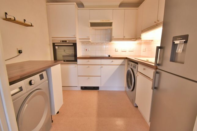 St Marys Mews, Fernlea Avenue, Ferndown photo 4