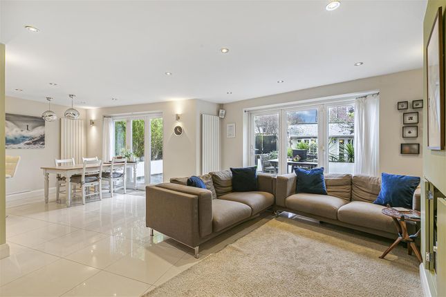 37, Garth Road, Kingston Upon Thames photo 3