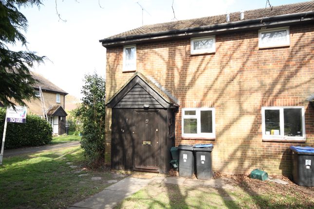 Thumbnail Terraced house to rent in Hawkswell Walk, Woking