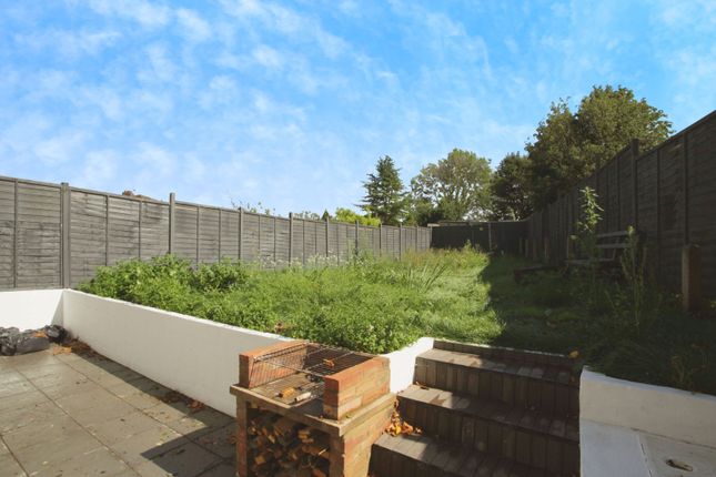 7, Saunton Road, Bilton, Rugby photo 4