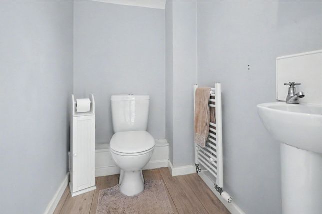 110a, Thorpe Road, West Yorkshire photo 5