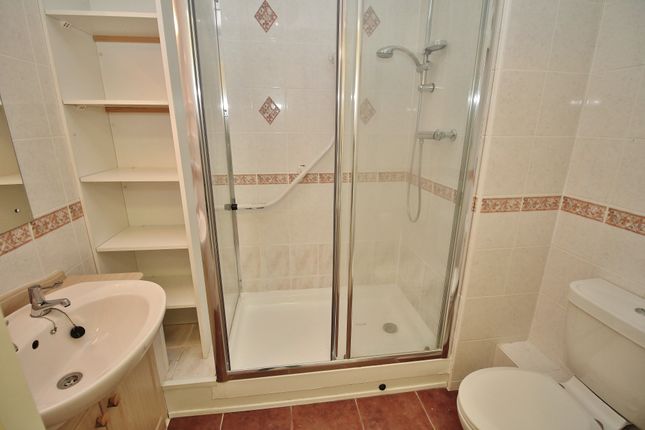 Flat 30 Watermill Court, Springwell, Havant photo 4