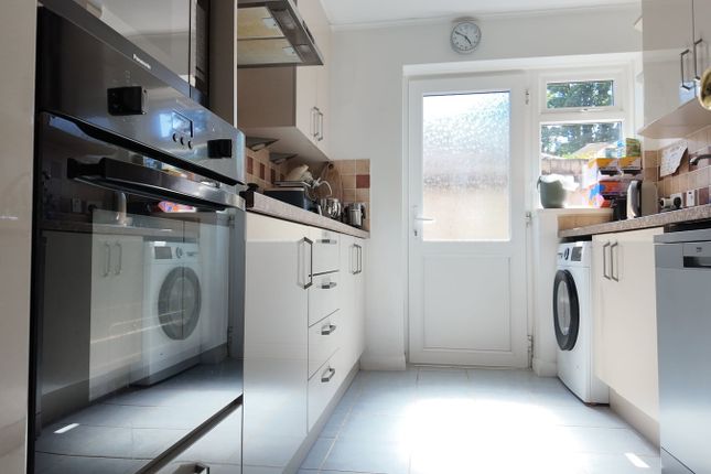 3, Rowan Close, Newton Abbot photo 4