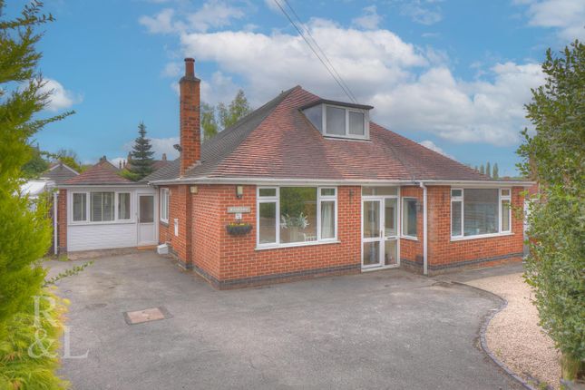 Thumbnail Detached bungalow for sale in Midway Road, Midway, Swadlincote