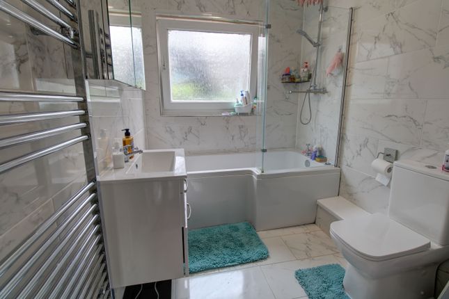 1, Trefoil Close, Ipswich photo 4
