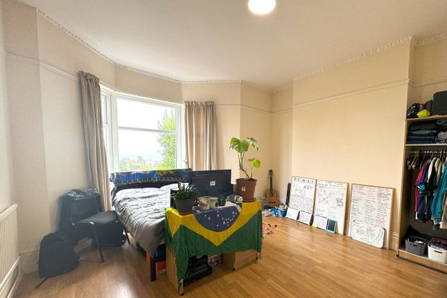 18, Richmond Road, Swansea photo 2