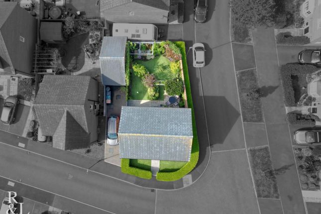 2, Kesbrook Drive, Overseal photo 2